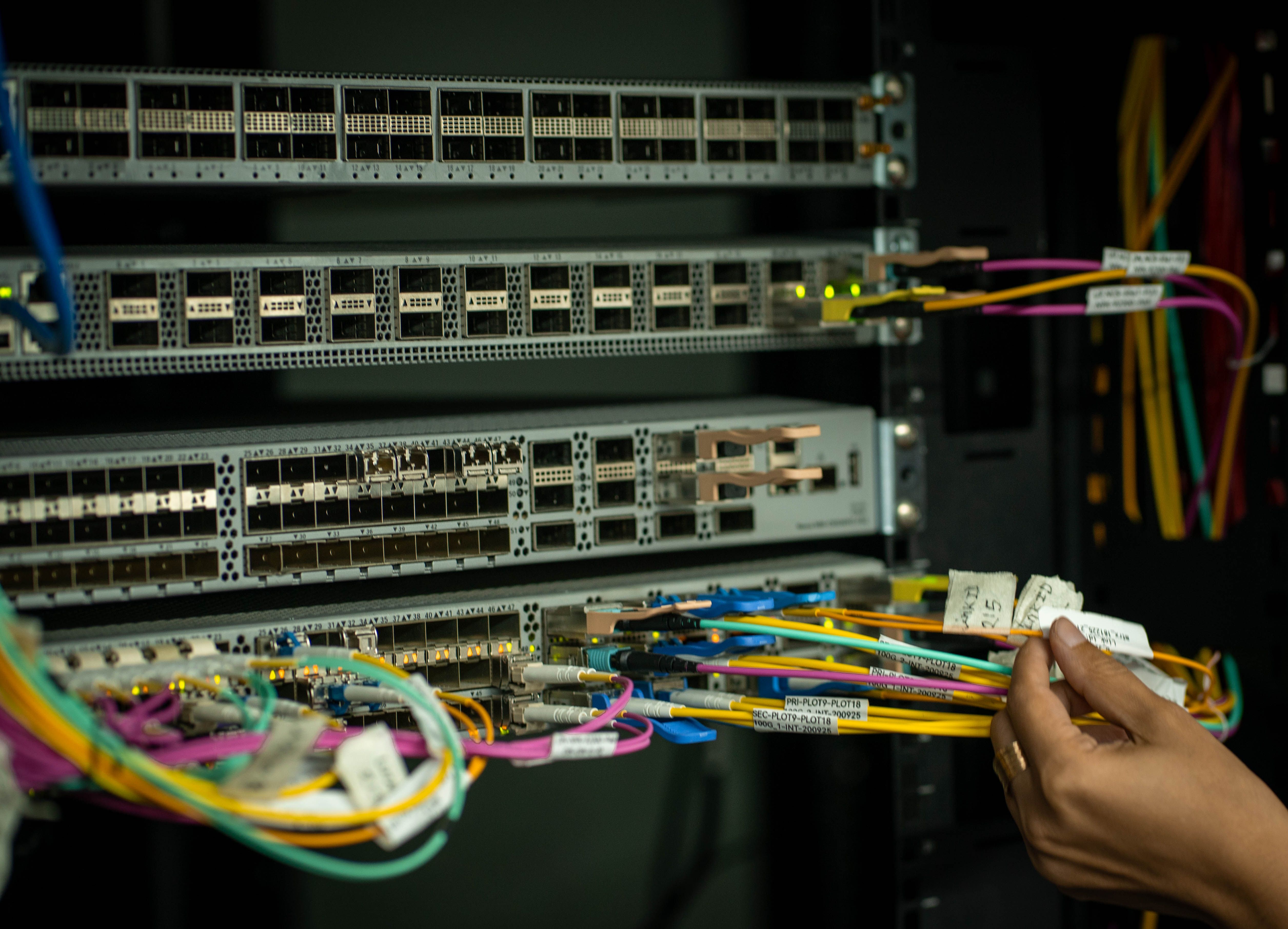 Sistema Electrónico y Telecomunicaciones